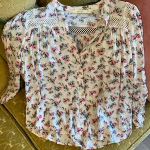 Floral print blouse